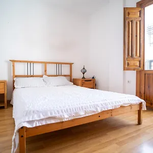 La Casa De Elvira Granada